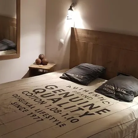 De Charme, Coup De Coeur Au Pied Du Magnifique Village De Apartment *