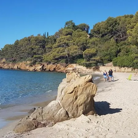 De Charme, Coup De Coeur Au Pied Du Magnifique Village De *