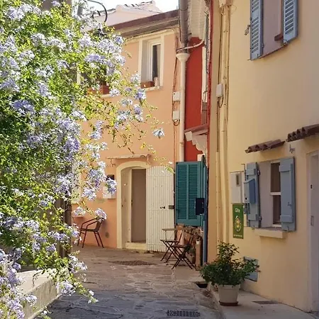 De Charme, Coup De Coeur Au Pied Du Magnifique Village De * Bormes-les-Mimosas