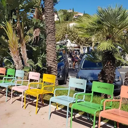 Apartment De Charme, Coup De Coeur Au Pied Du Magnifique Village De *